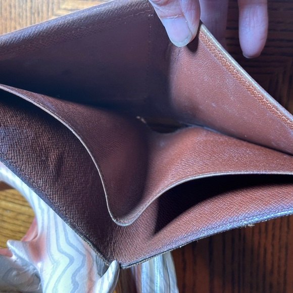 Authentic Louis Vuitton Monogram Marco Wallet - Picture 8 of 12